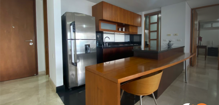 Apartamento sector San Fernando Plaza en Medellín