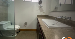 Apartamento sector San Fernando Plaza en Medellín