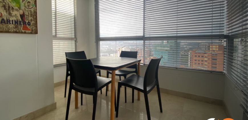 Apartamento sector San Fernando Plaza en Medellín